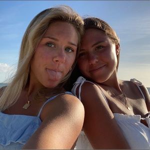 Meet your Posher, Tegan